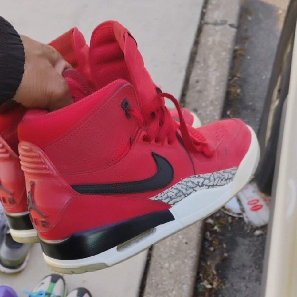Nike Red and Black High-Top Sneakers with Speckled Midsole
